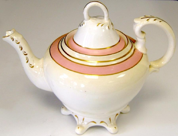Clyde Pottery Teapot 1840-1857