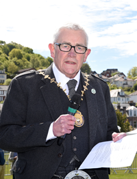 2019 Chieftain, Provost Martin Brennan, opens the Gourock Highland Games