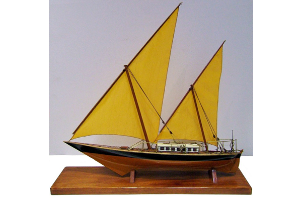 Dhow rigged Bombay yacht. This model was made around 1883, probably at Mumbai, India - 1987.199 -
©McLean Museum and Art Gallery, Greenock.