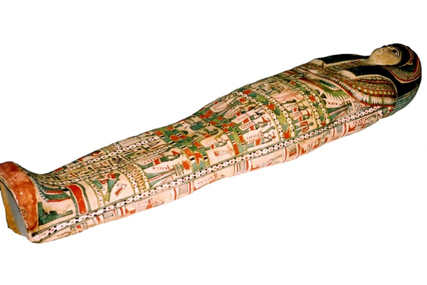 Mummy cartonnage of a woman named An-Ankh-Rat. Libyan period. Excavated at the Necropolis of Herakleopolis Magna by Édouard Naville (1844-1926). 1987.395 © McLean Museum and Art Gallery, Greenock.