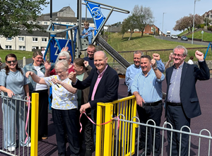 Larkfield community celebrates new playpark 